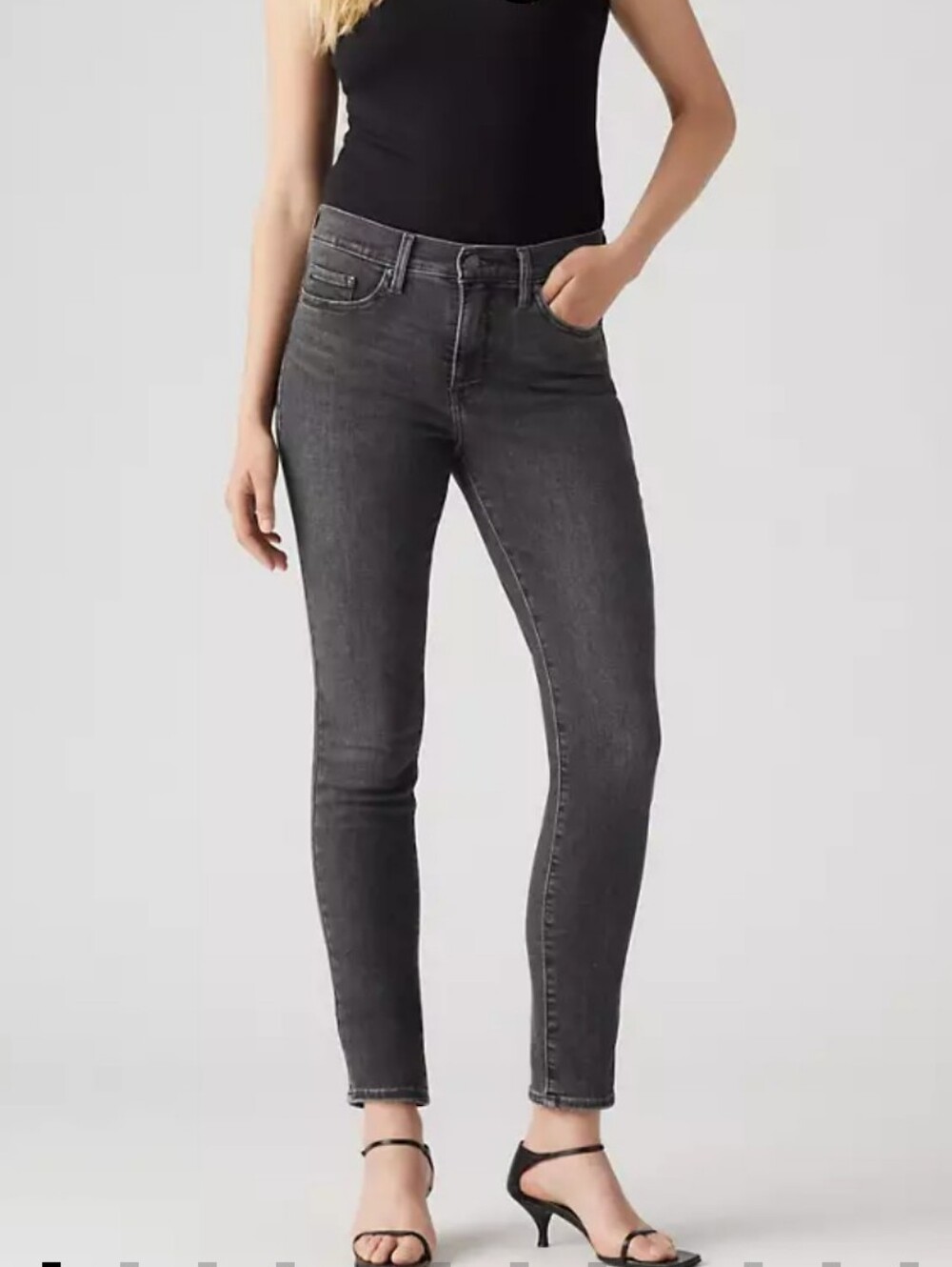 Levis Womens |33/16| 311 Shaping Mid-Rise Skinny Jeans in Black Bloom
